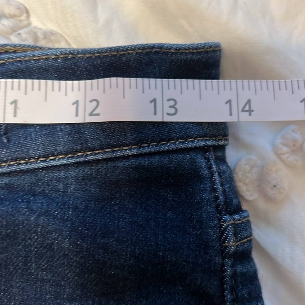 Madewell 9" Skinny Mid-Rise Jeans - Picture 9 of 13